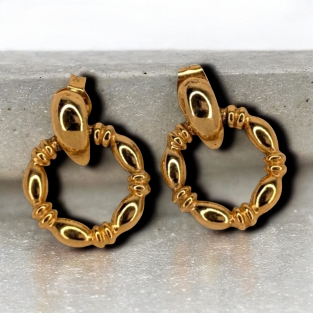 VINTAGE Gold Door Knocker Earrings Circle Oval Link Post Classic Minimal Jewelry